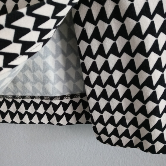 Skirt Women Banana Republic pencil 4P geometric Zipper black  beige with zipper - Picture 4 of 10